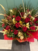 Luxury Red Rose Bouquet With Gold