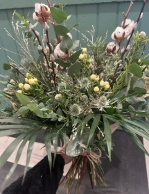 Seasonal Foliage Handtied